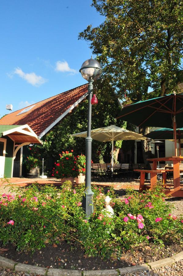 Hotel Knipper Lastrup Экстерьер фото